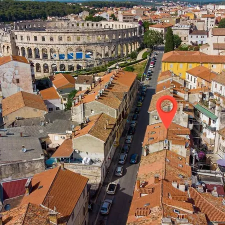 Oasis Pula